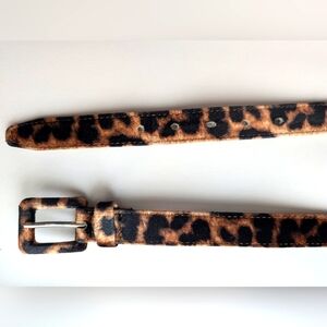 UO velvet leopard waist belt size s NWOT width 1inch